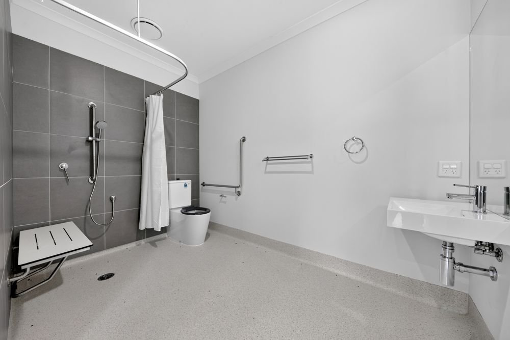 6 Smokebox Court, photograph 11.