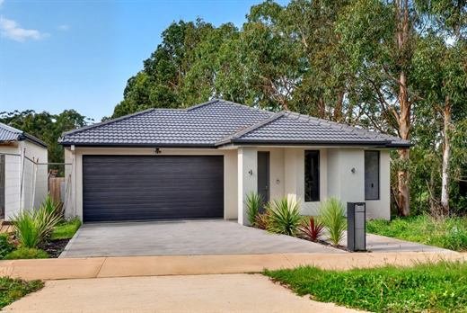 The home at 6 Smokebox Court Warragul.