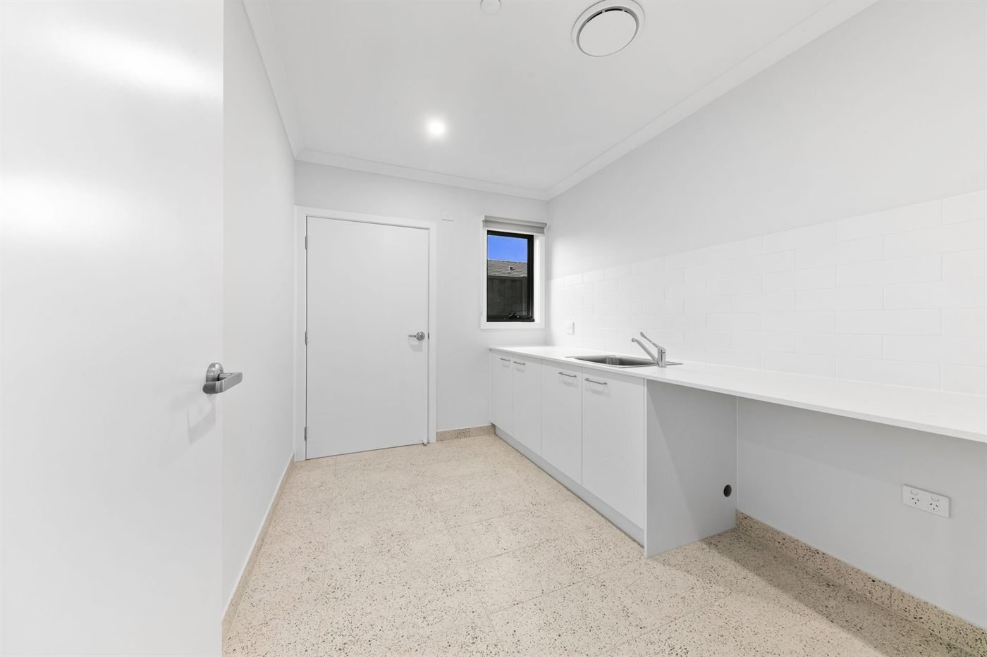 60 Lovicks Road, photograph 12.