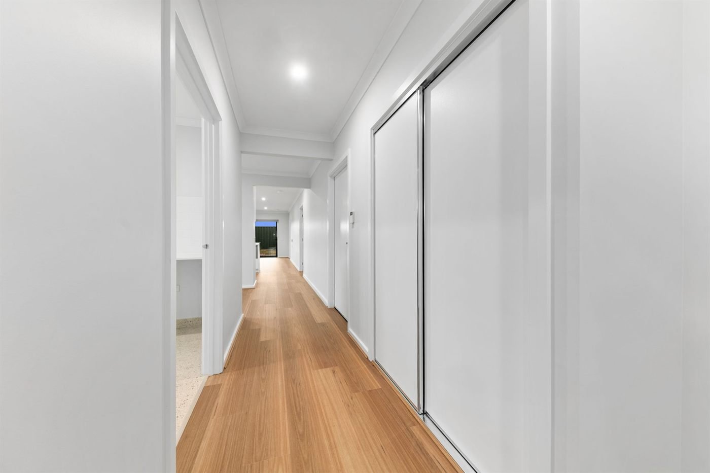 60 Lovicks Road, photograph 13.