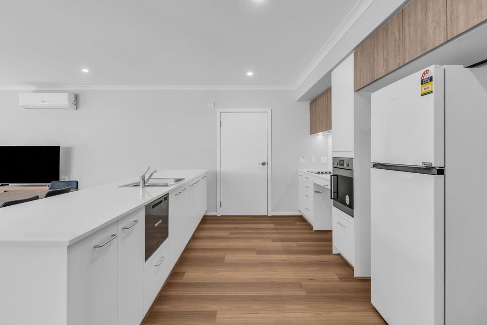 62 Bayberry Street, photograph 5.