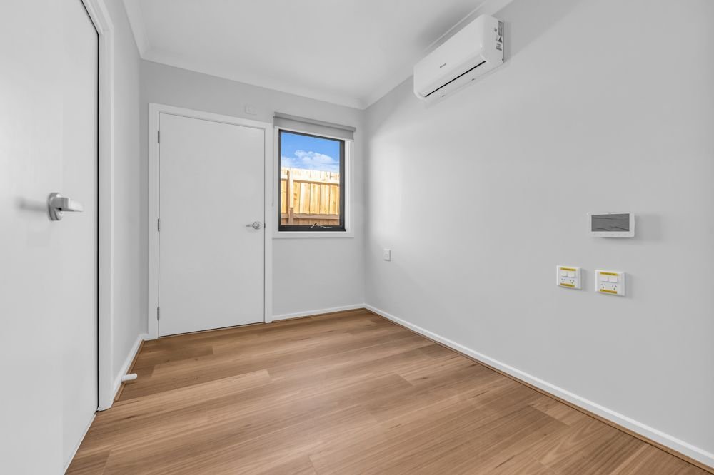 62 Bayberry Street, photograph 10.