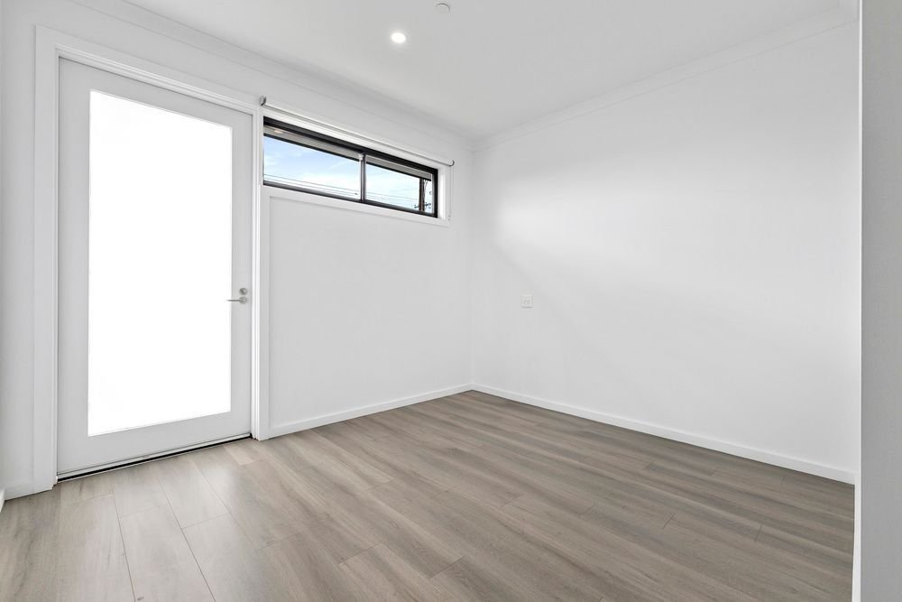 7 Dungey Road, photograph 5.