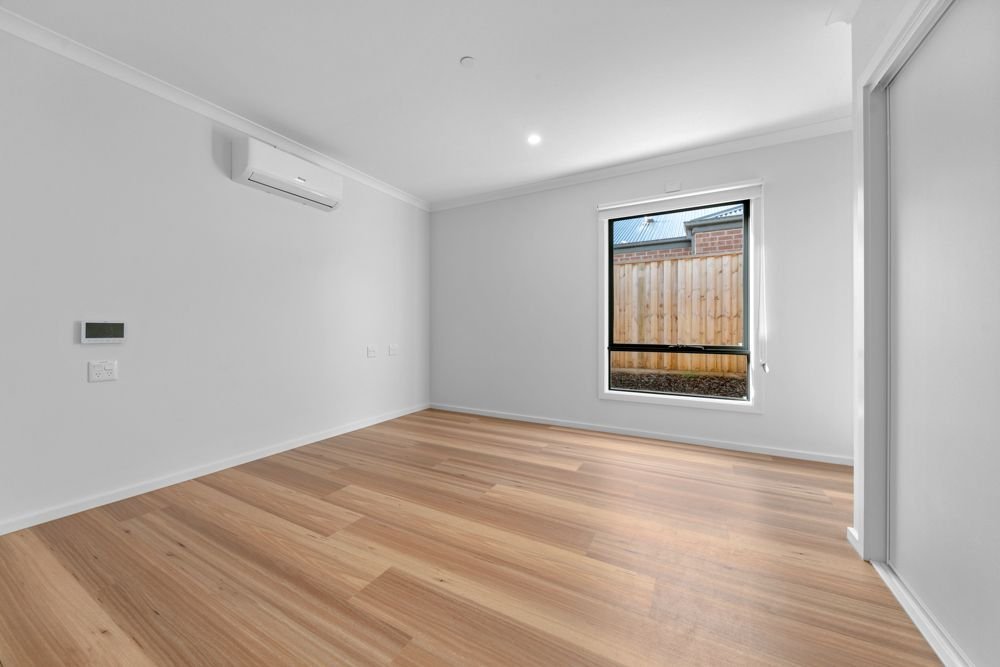 7 Sheoak Court, photograph 8.