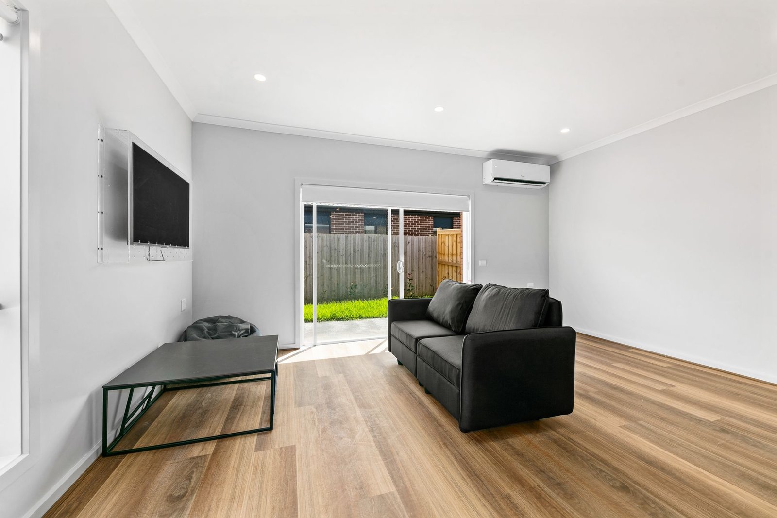 72 Shearwater Drive, photograph 1.