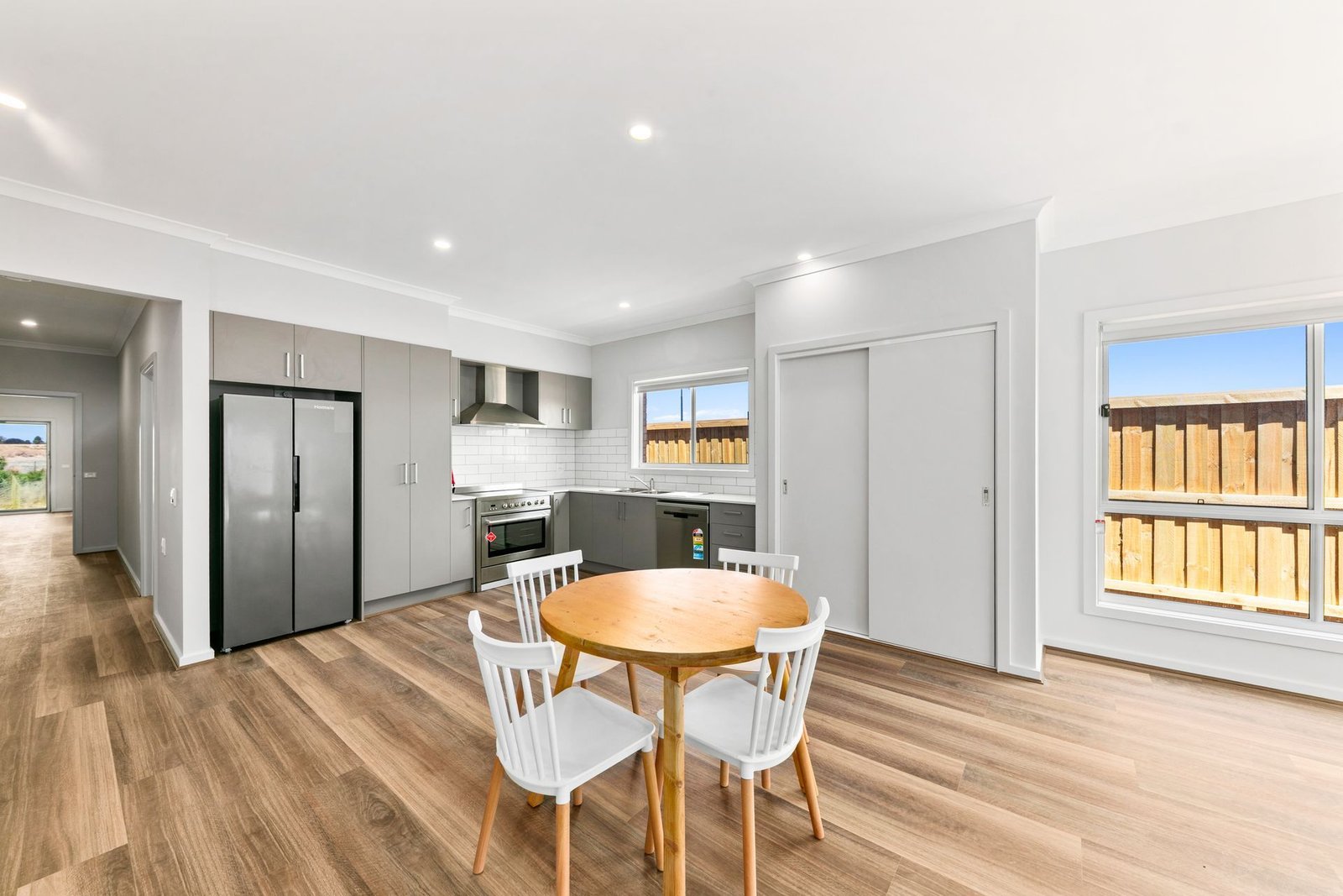 72 Shearwater Drive, photograph 2.