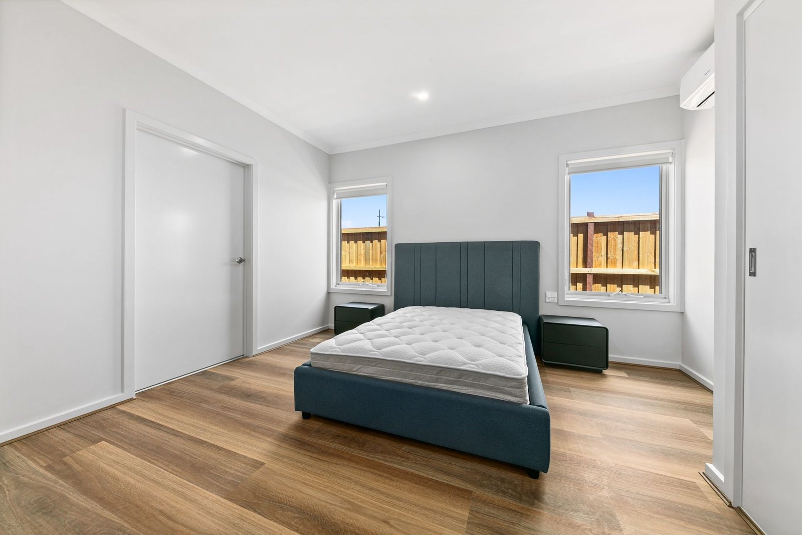 72 Shearwater Drive, photograph 4.