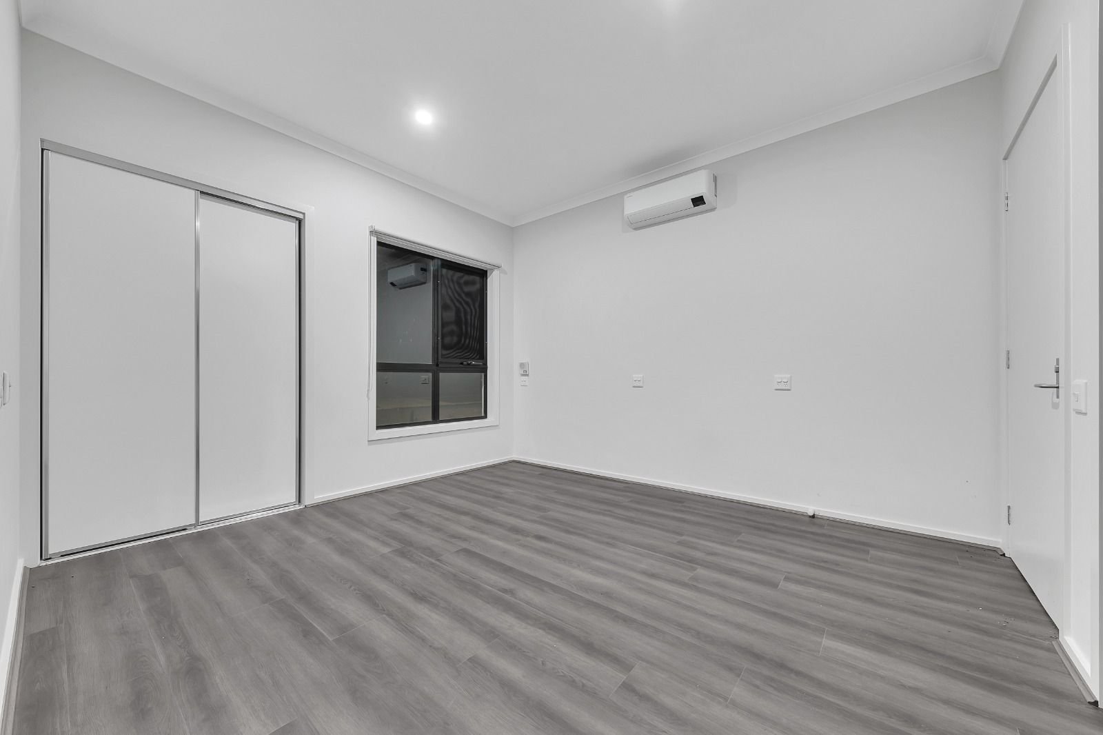 8 Wallangara Boulevard, photograph 6.