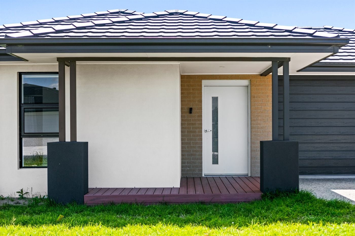 9 Habitat Way, photograph 1.