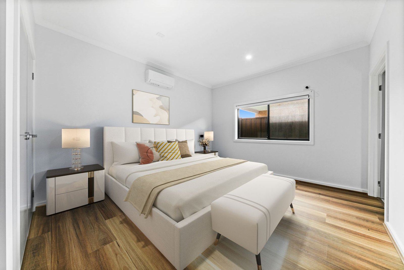 9 Holstein Crescent, photograph 6.