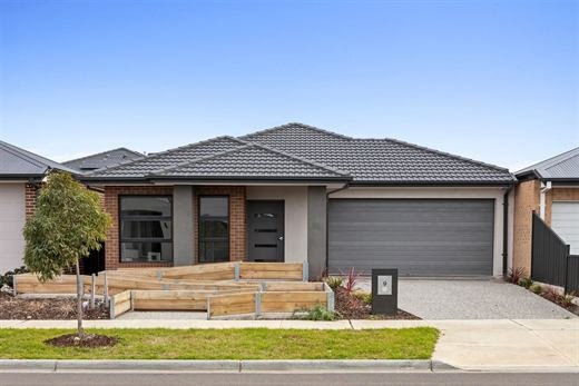 The home at 9 Holstein Crescent, Tarneit.