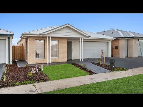 Video thumbnail: Watch the walkthrough of 19 Balmore Street