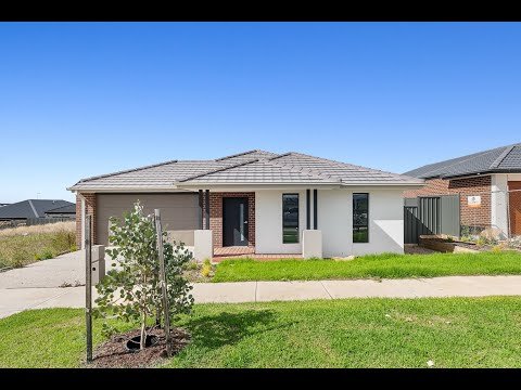 Video thumbnail: Watch the walkthrough of 143 Grandvista Boulevard