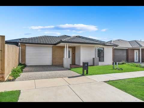 Video thumbnail: Walkthrough 2 of 62 Bayberry Street